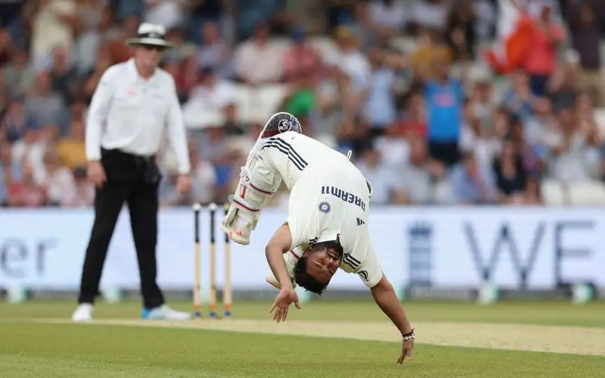 Rishabh Pant performs somersault [Source: AP Photos]